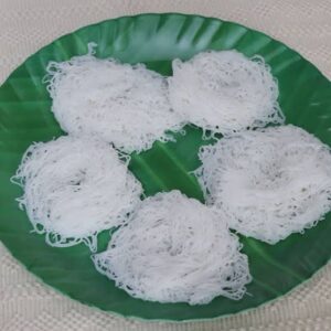 Idiyappam / Kolukattai Flour <br> (கௌழுக்கட்டை /இடியாப்ப மாவு )