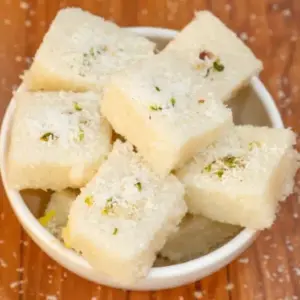 Coconut purfy<br>(தேங்காய்பர்பி)